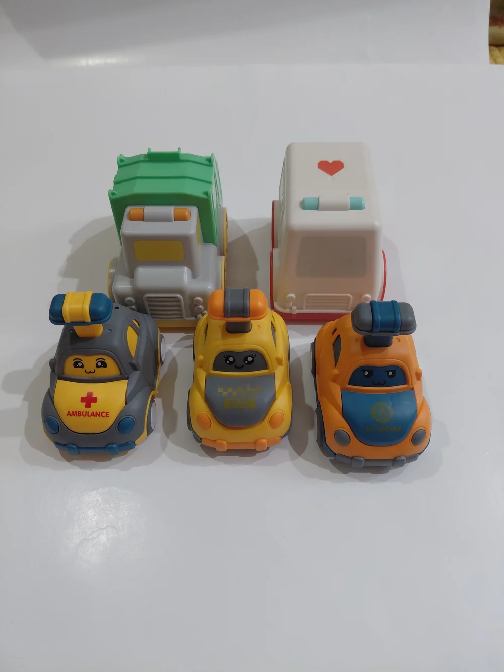 New Giggle Scape Speedy Go Vehicles Set Of 5